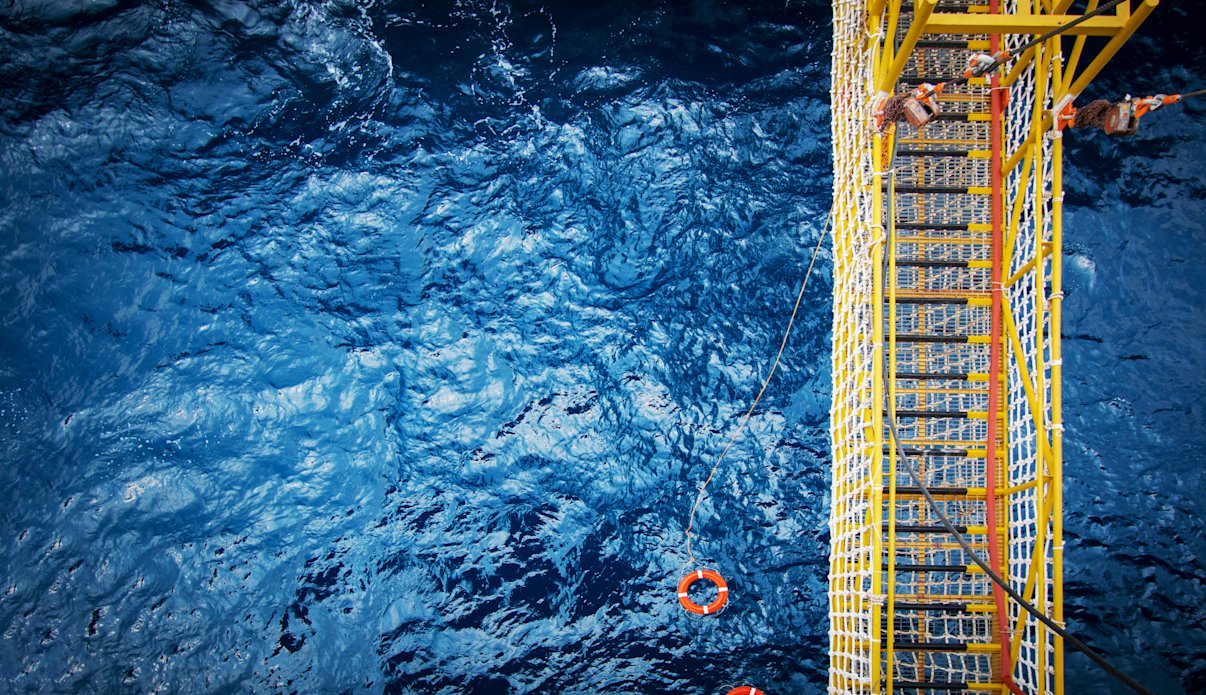 Offshore energy slings, ropes, winch ropes, mooring systems Dynamica Ropes