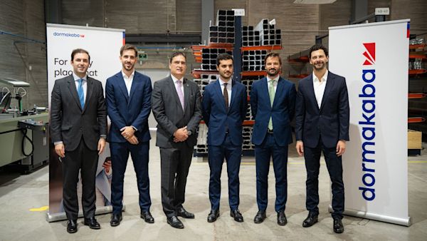 dormakaba inaugura novo centro de montagem de portas em Madrid