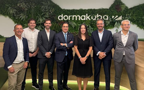 dormakaba recibe la visita del Excmo. Sr. Embajador de Suiza en España, Hanspeter Mock