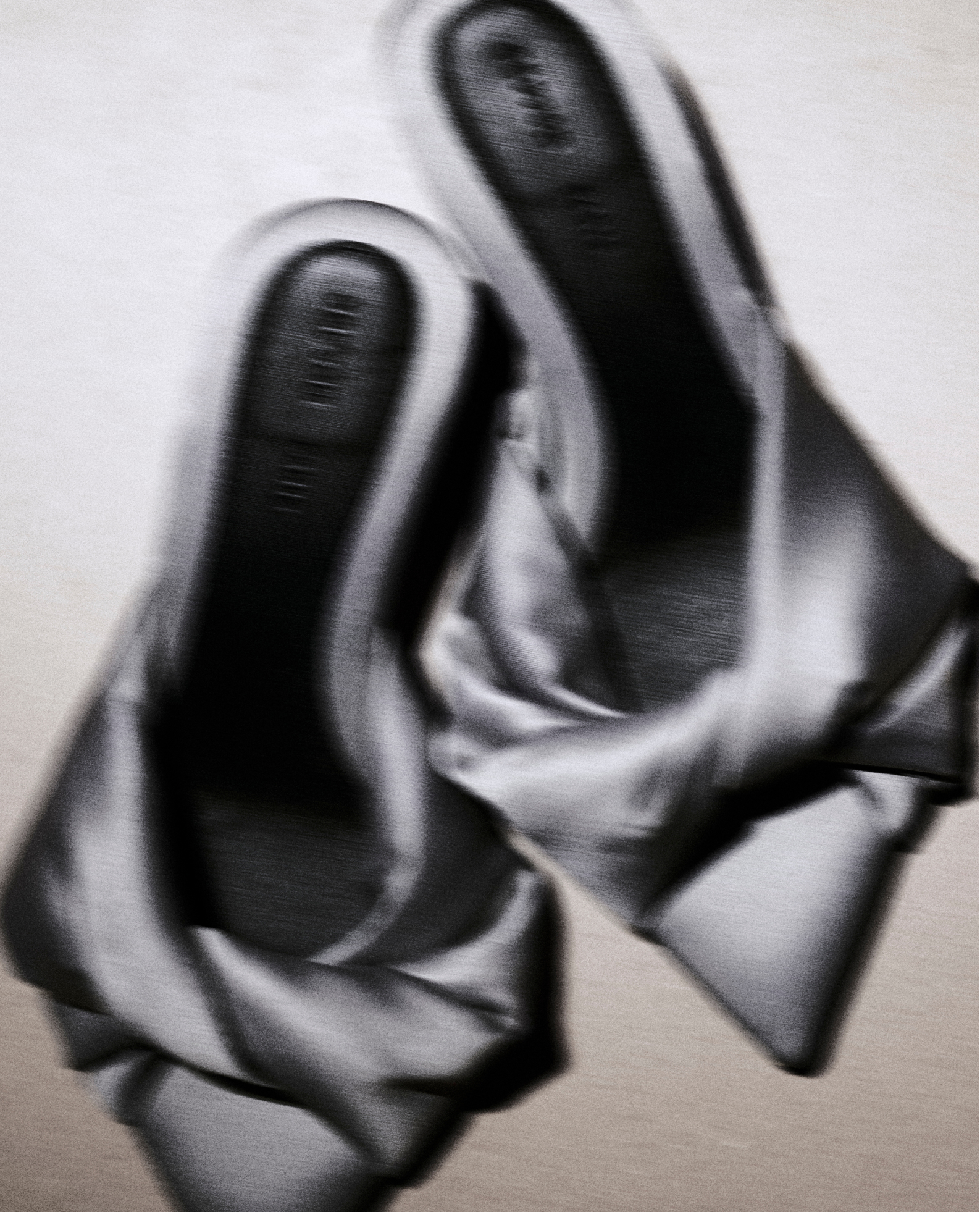 Quiet Night RAPH IN MY BEDROOM.MP4 Photo 7