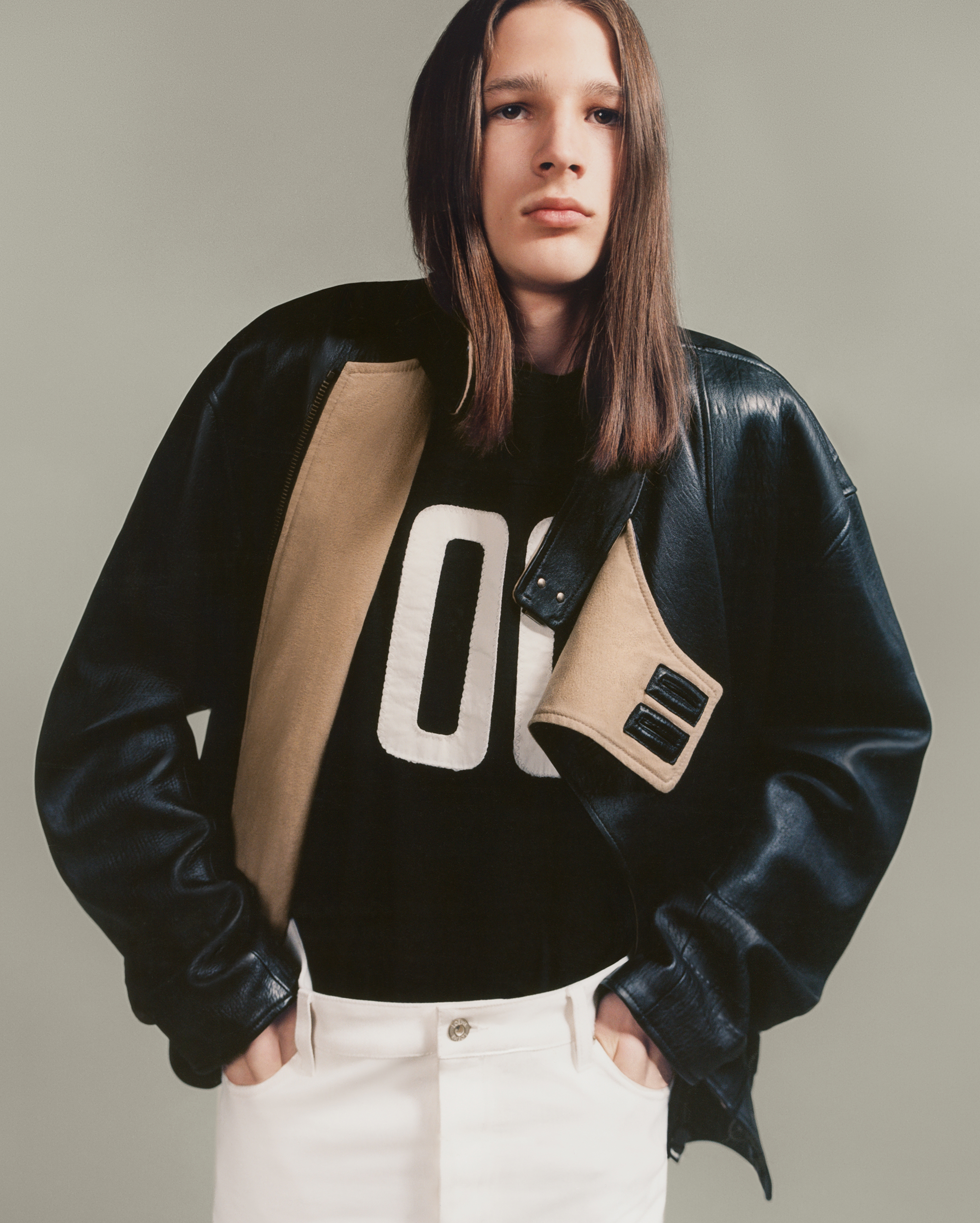 P12 loewe FW24