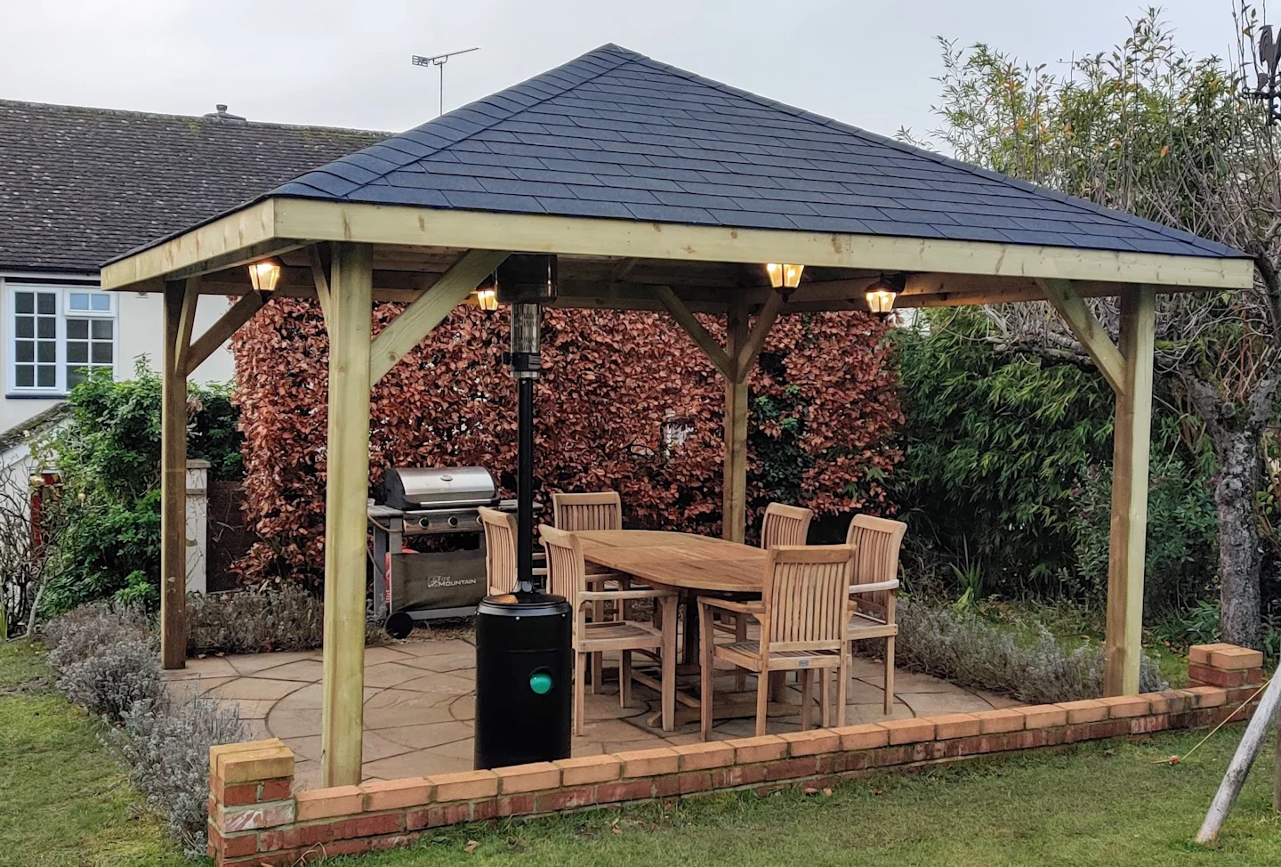 Classico Gazebo Barbeque