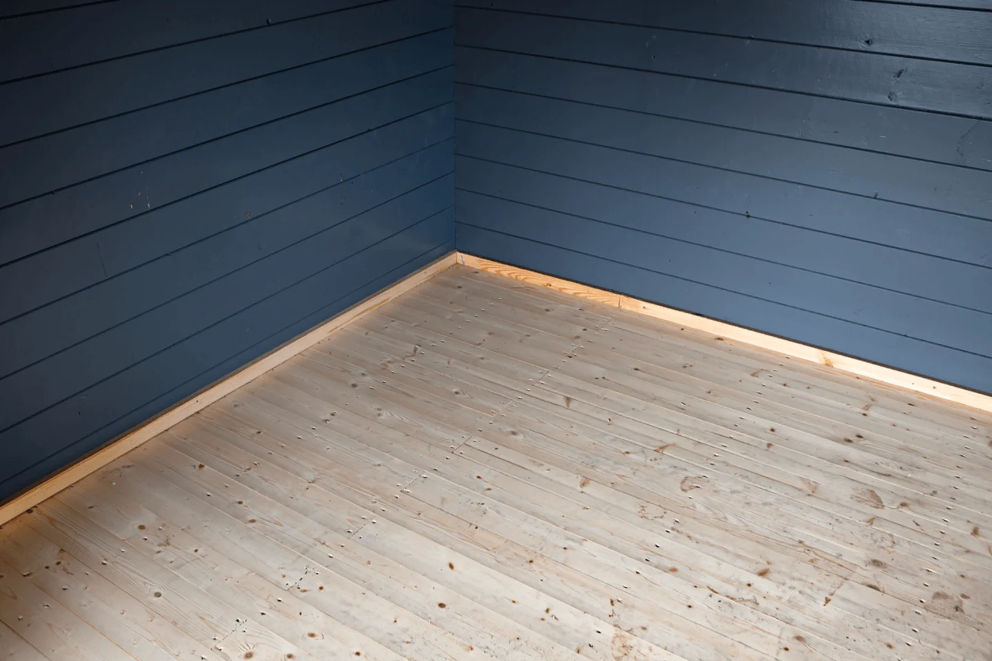 Blokhutvloer Vuren Hout 1,8 cm