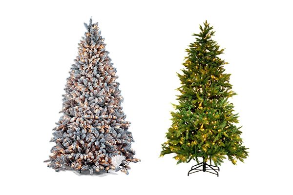 Grote kunstkerstboom