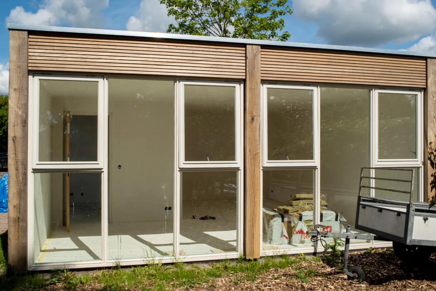 Eiken palen Luxe Schuur