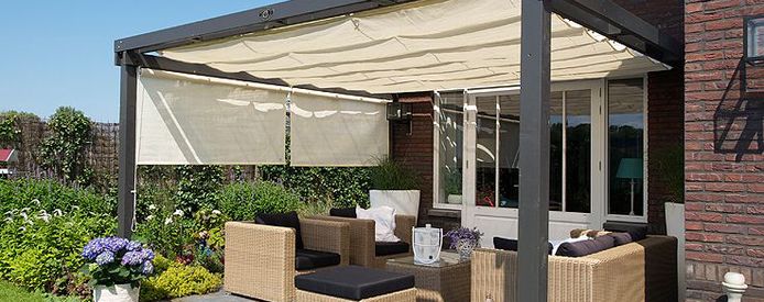 Aanbouw Houten Pergola Met Harmonica Schaduwdoek Sets