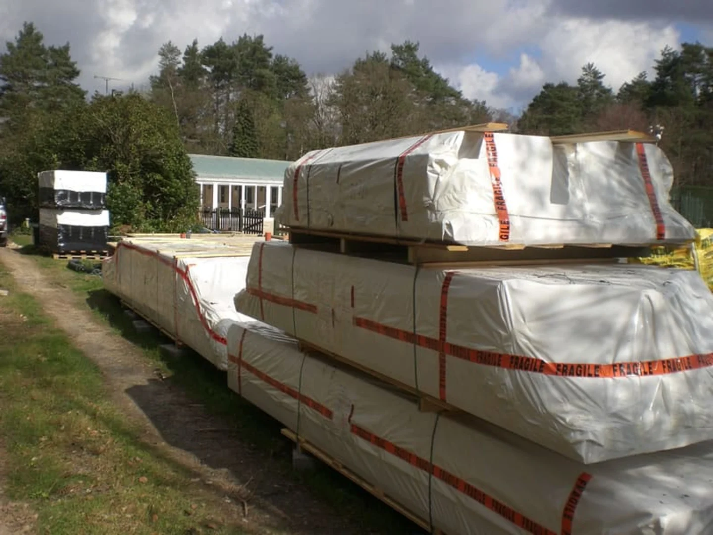 Log Cabin delivery