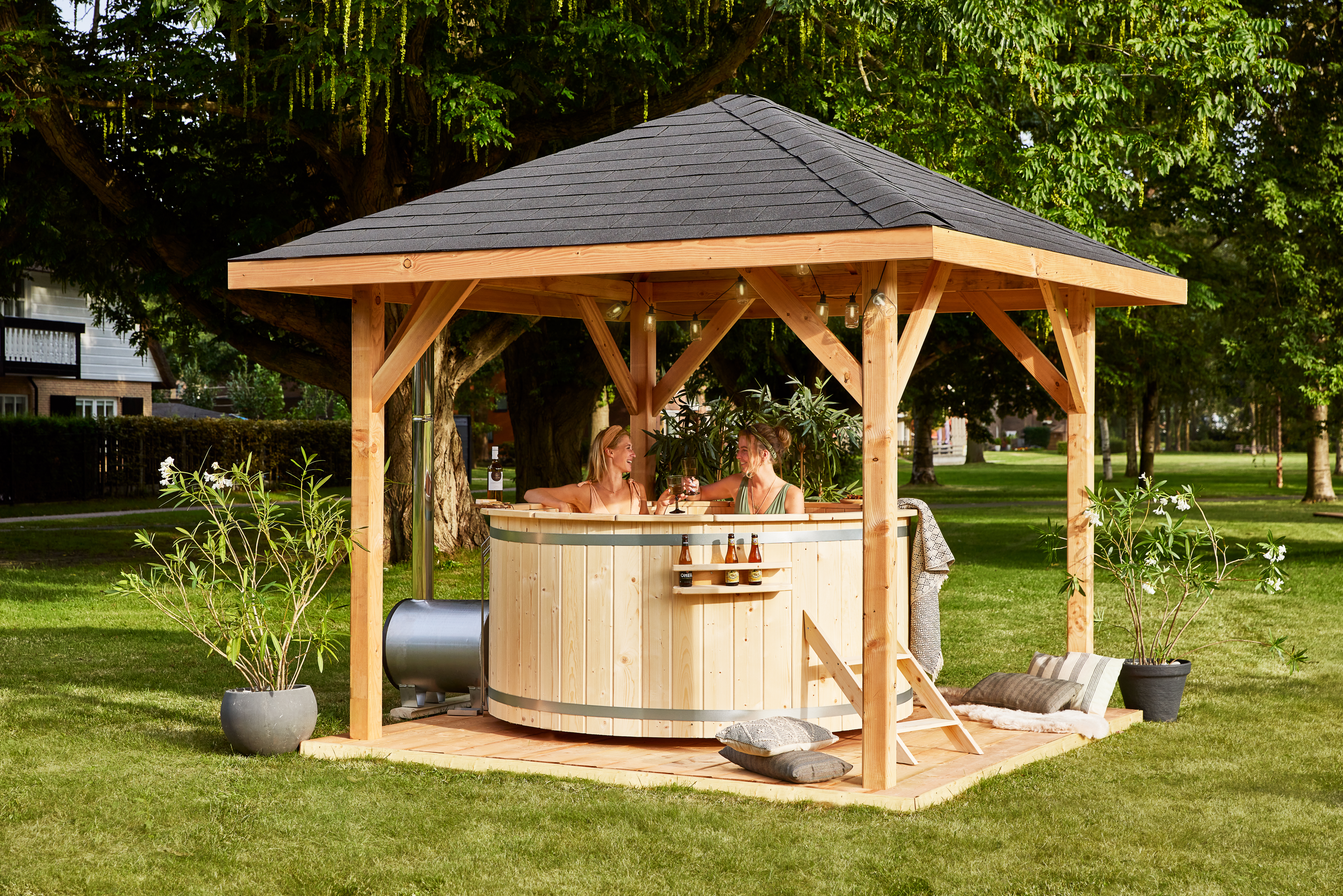 hottub sfeer pergola