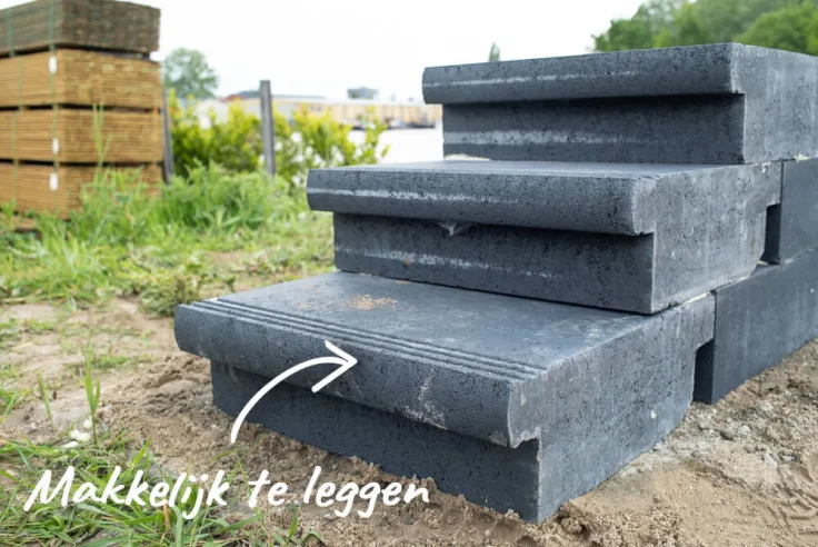 120 Trap van betonnen elementen plaatsen 120 Trap Van Betonnen Elementen Plaatsen