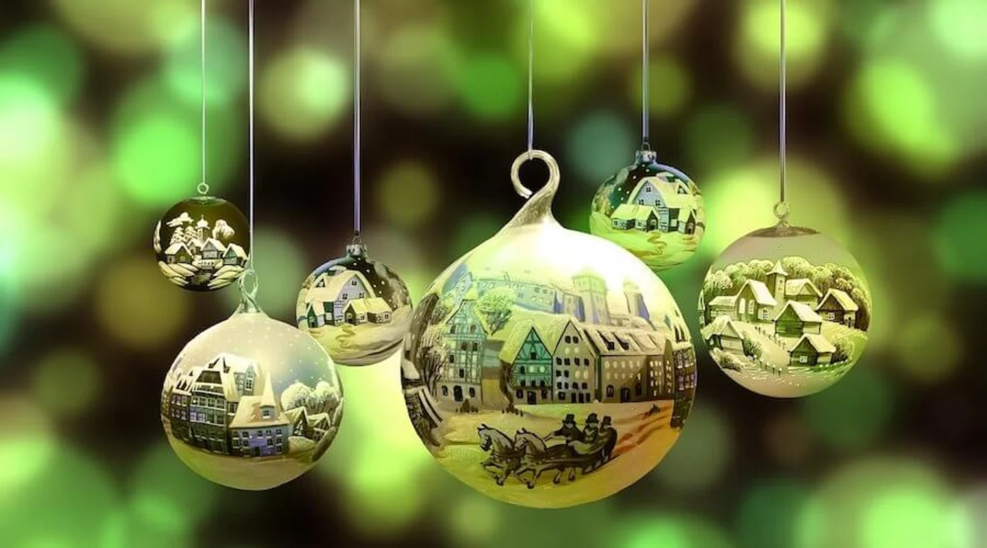 kerstballen kerstversiering