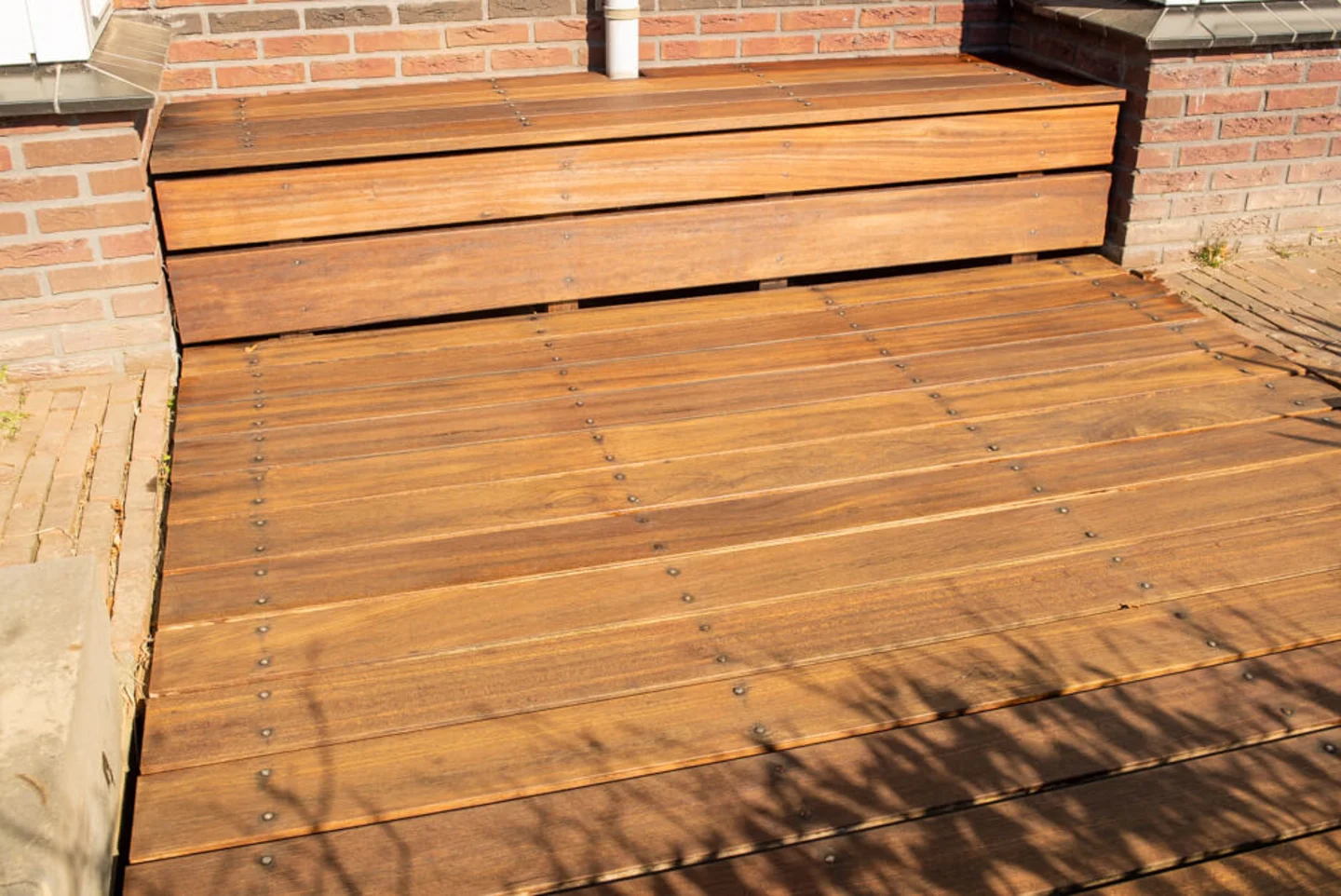 Hardhouten vlonder Bankirai Vlonder Schuren Olie