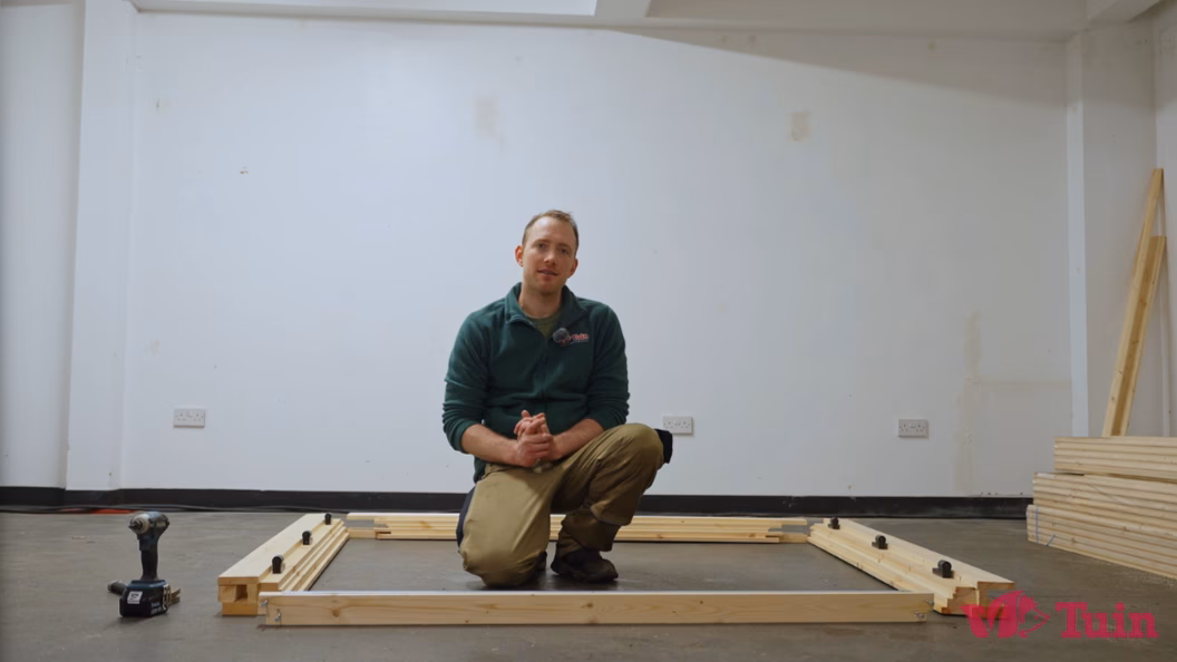 how-to-build-log-cabin-or-summerhouse-door-1