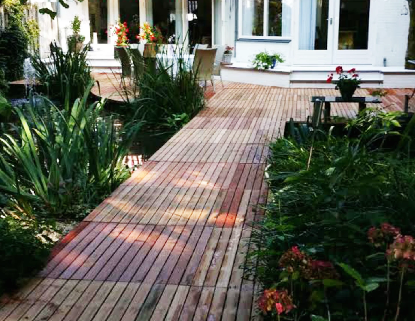 hardhout tuintegel 100x100cm ribbel