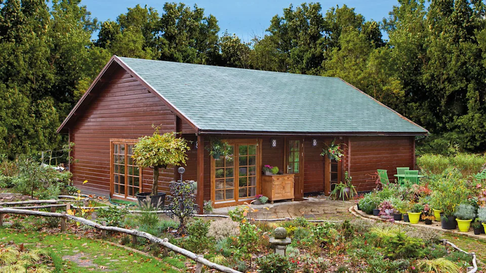 bespoke log cabin picture