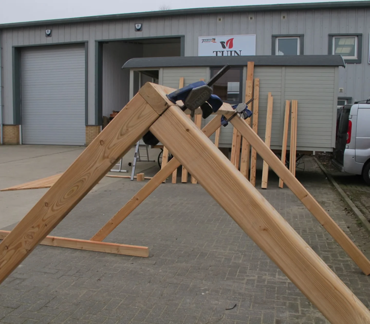 post-clamp