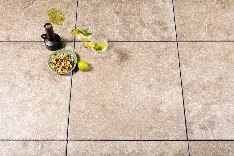 Grootformaat tuintegels