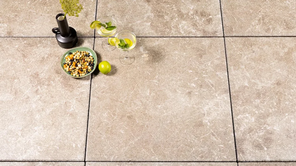 Grootformaat tuintegels