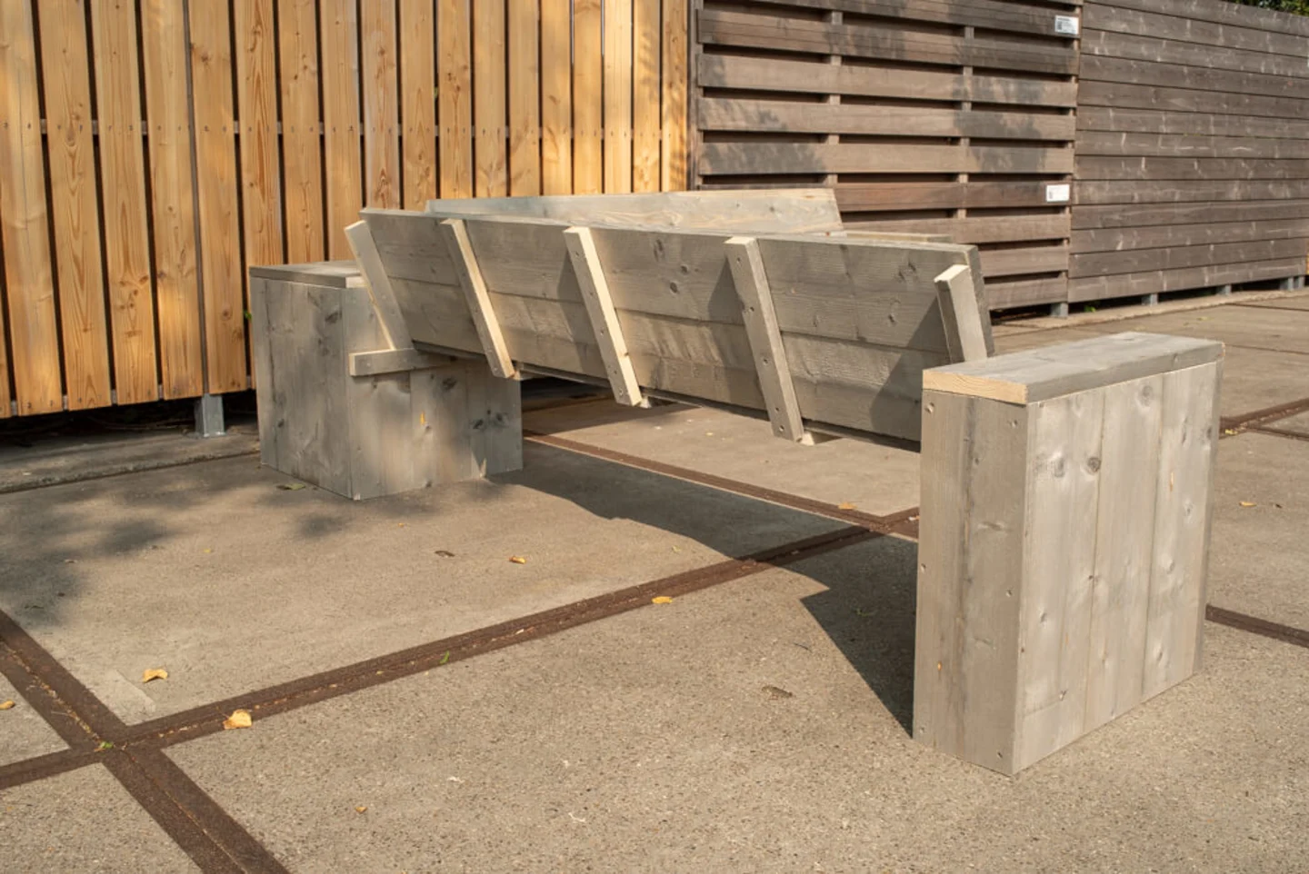 Steigerhouten loungebank maken