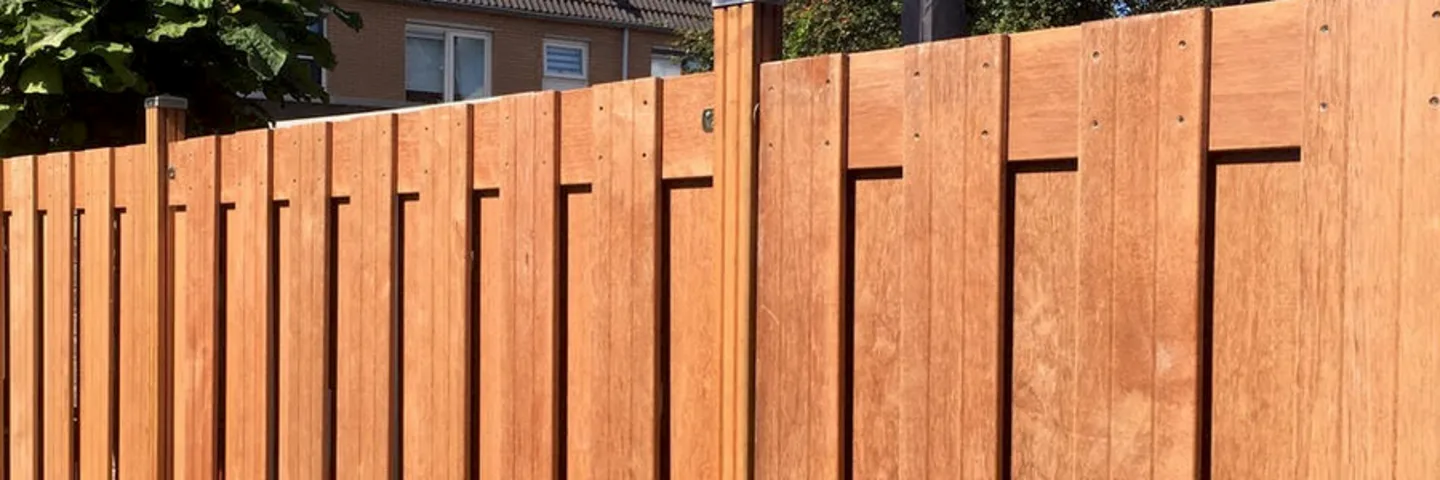 Palissade en bois exotique