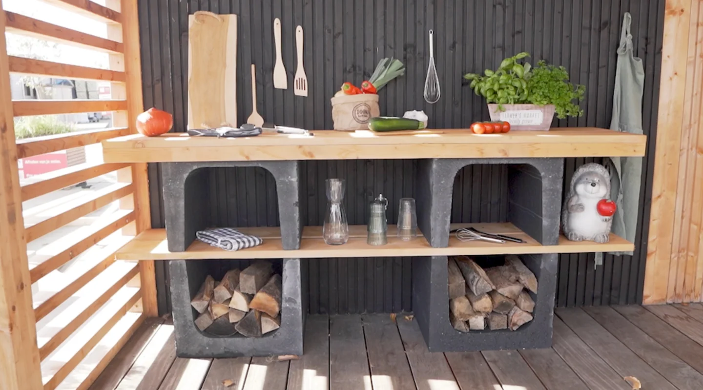 Buitenkeuken van beton elementen