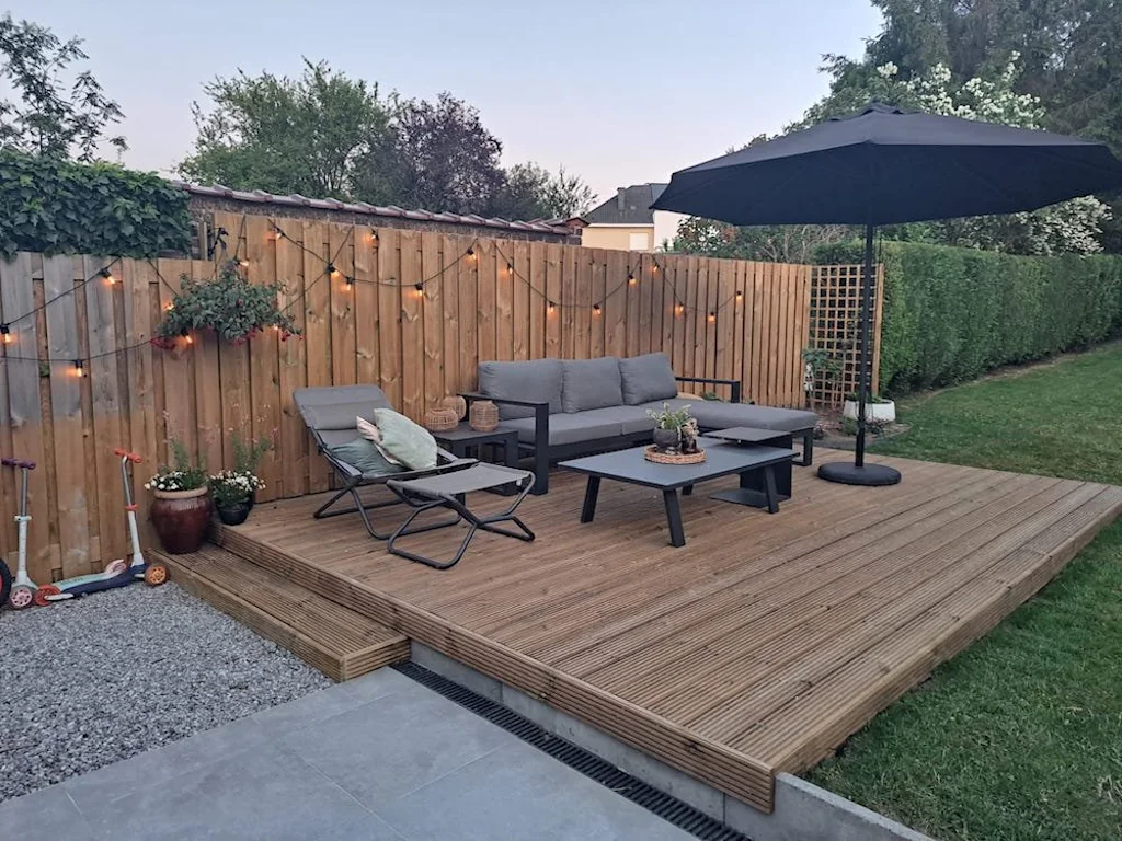 Installing decking in your garden: A Guide to Installation and Costs