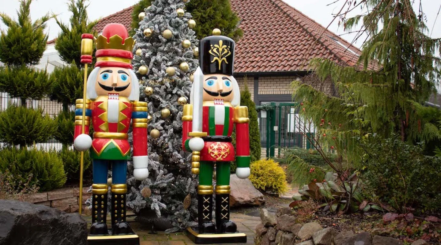 Statues casse-noisette