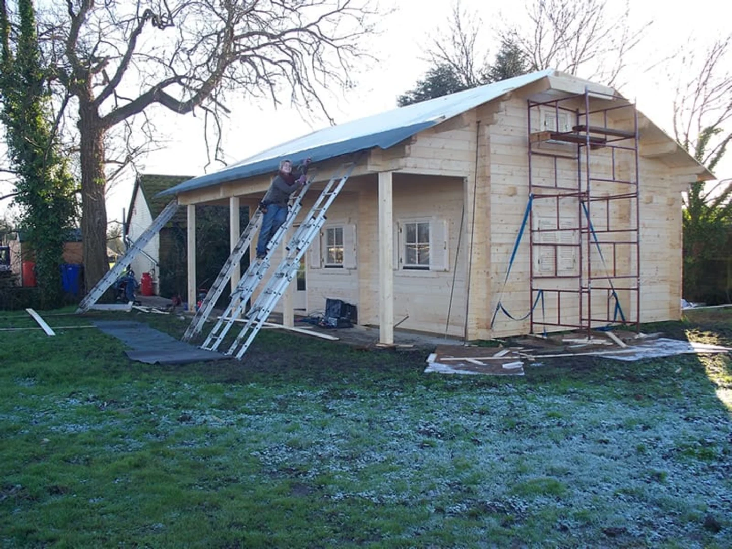 equestrian-log-cabin