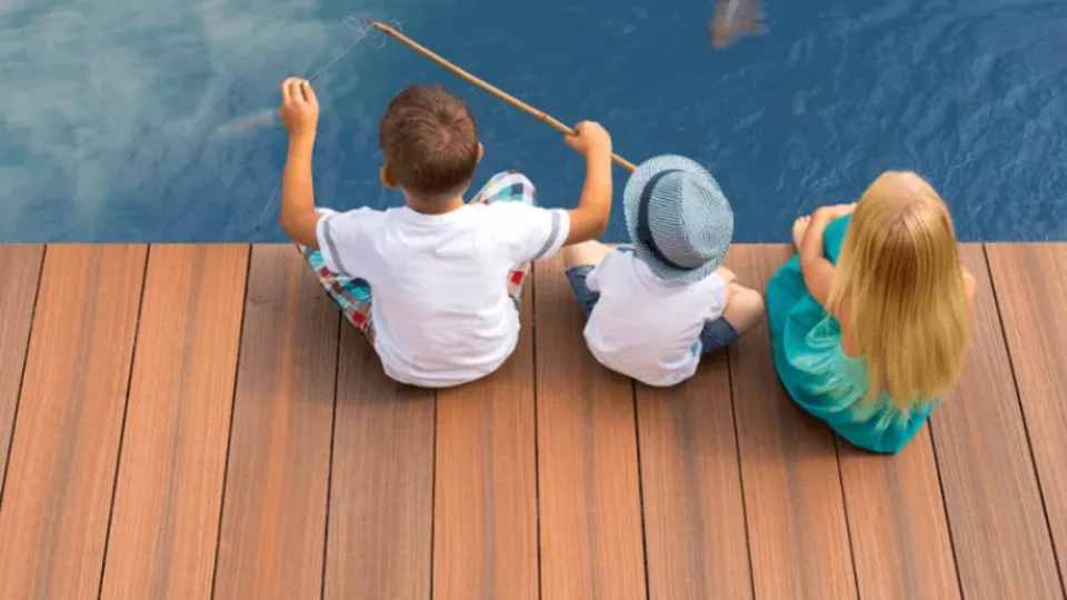 Wel of geen vlonder van composiet?