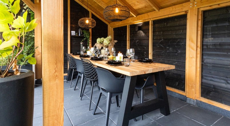 BBQ Shelter SIDE 2
