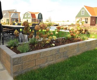 Excluton Rock Walling