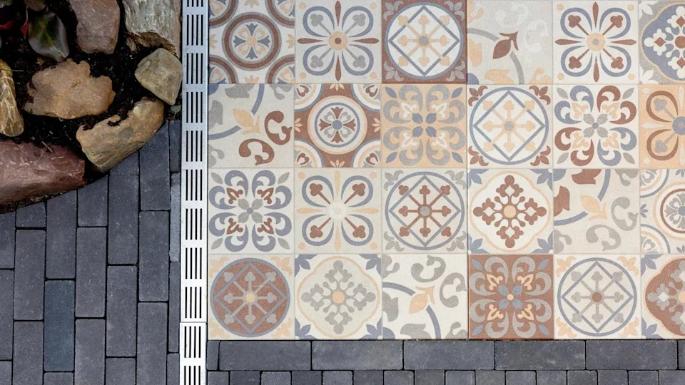 designo-60x60x3cm-mosaic-terra-3 1