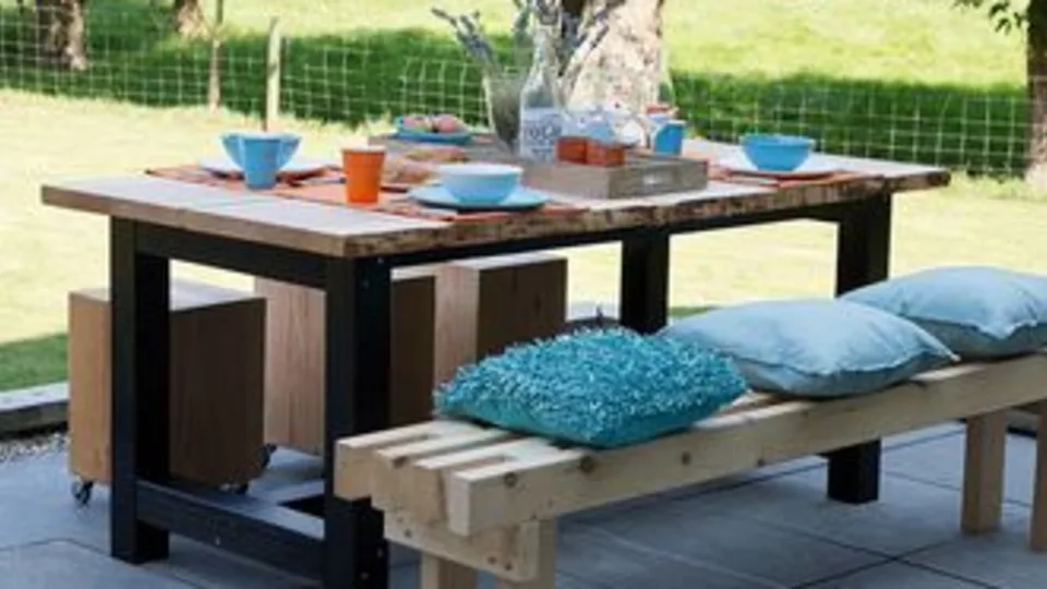 Boomstam plank tafel rustiek