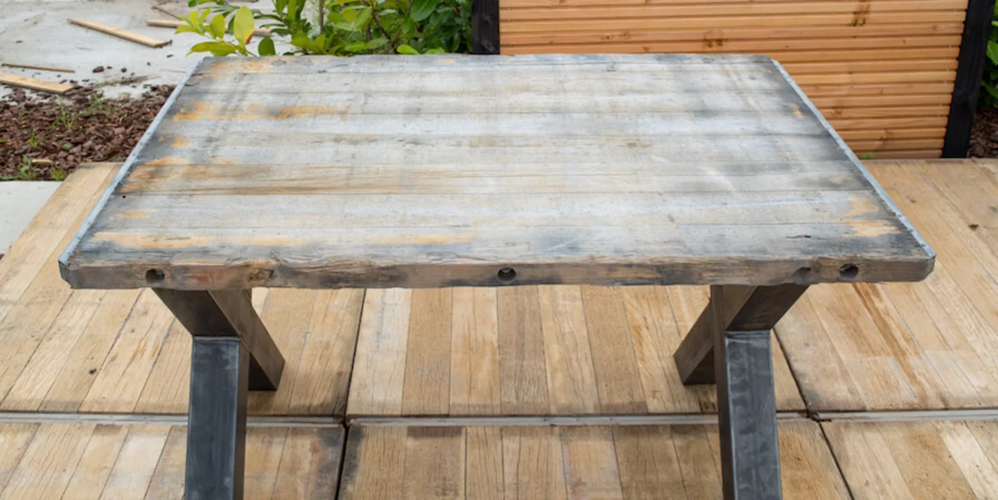 Grenen steenschotten tafel