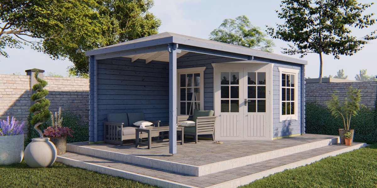 hipped-roof-cabin-jannie