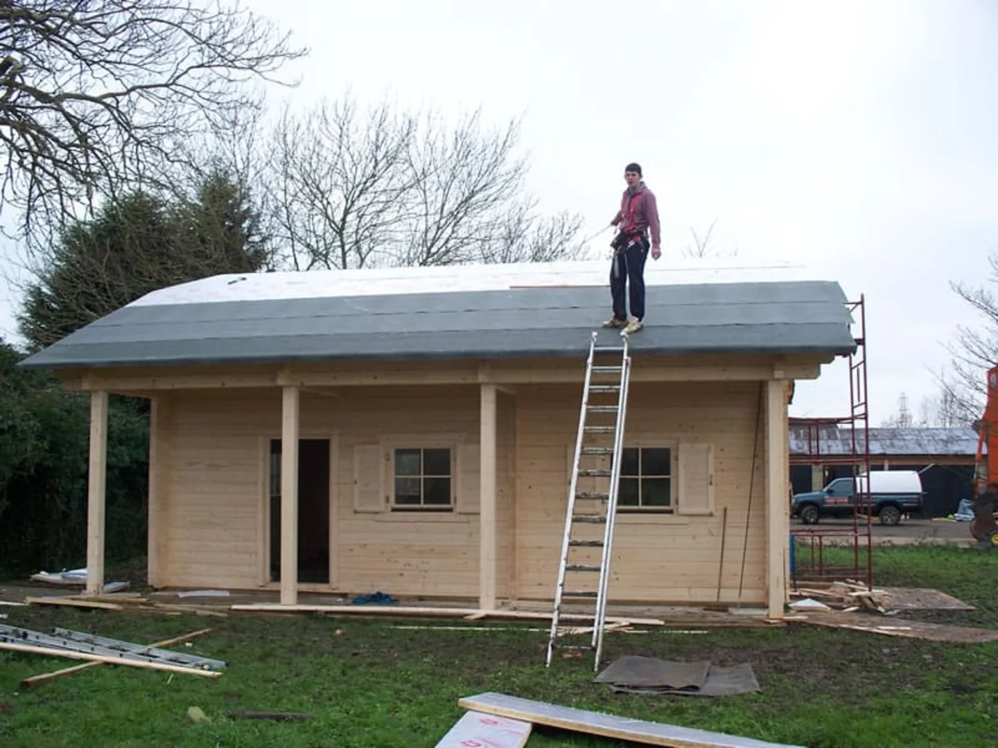 Roof cabin for snow