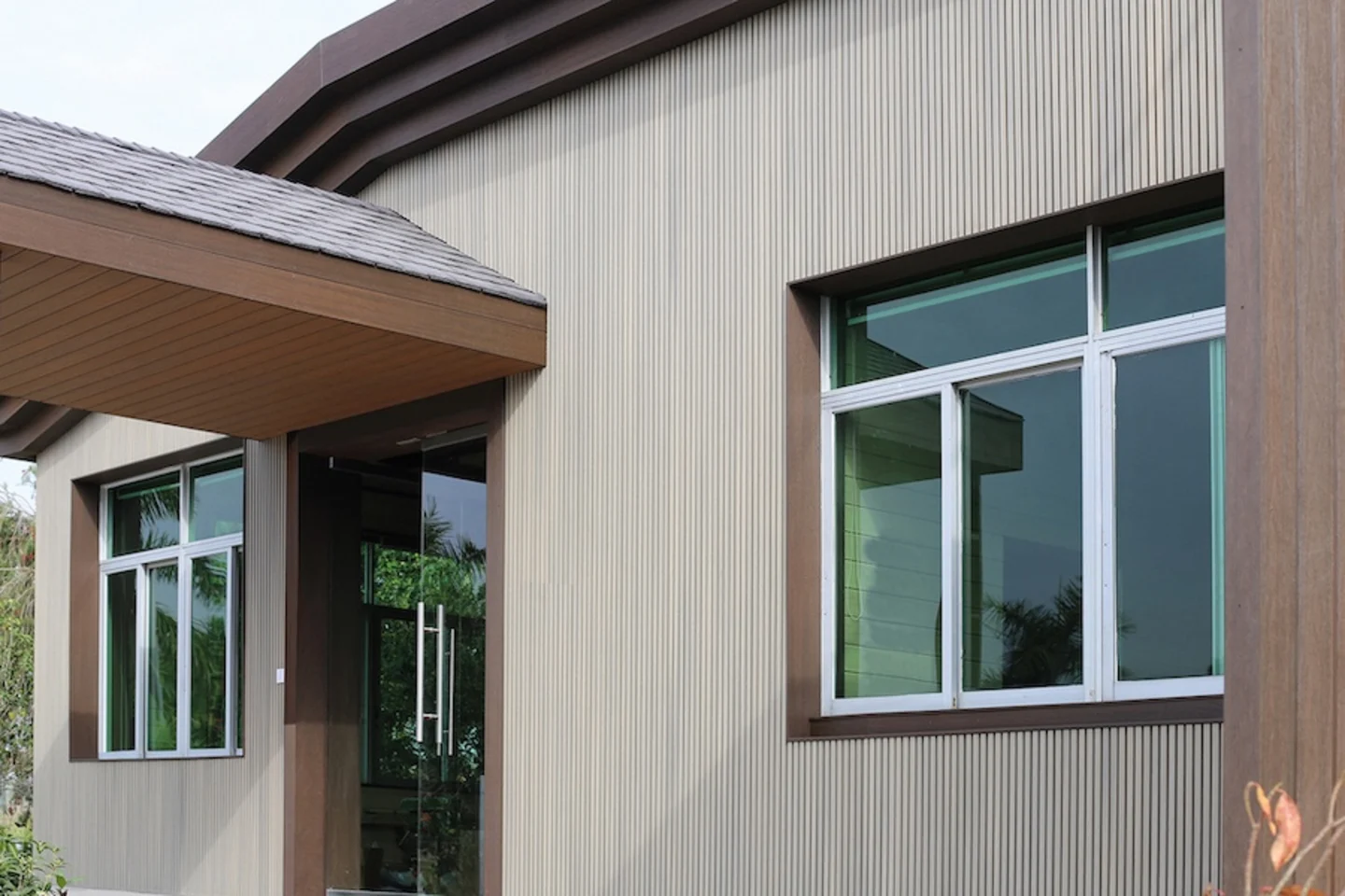 Choisir un revêtement de façade ajouré ou fermé ?