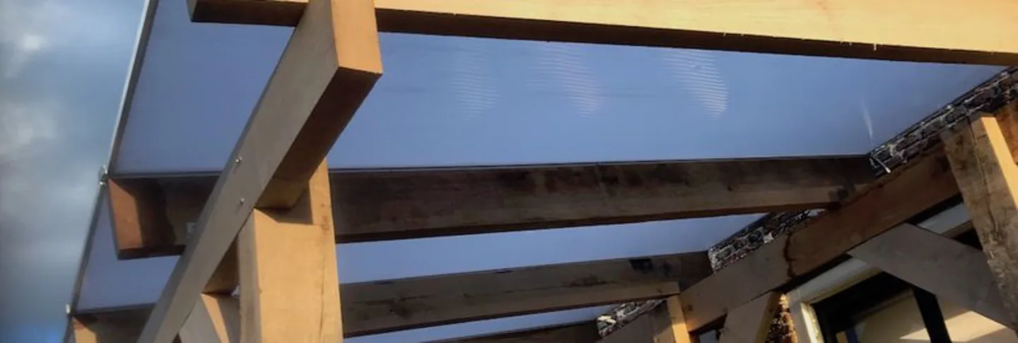 polycarbonaat-platen-melkwit