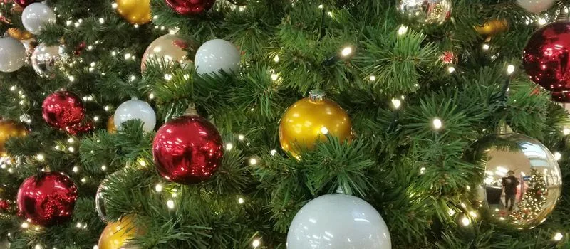 kerstballen kerstboom 