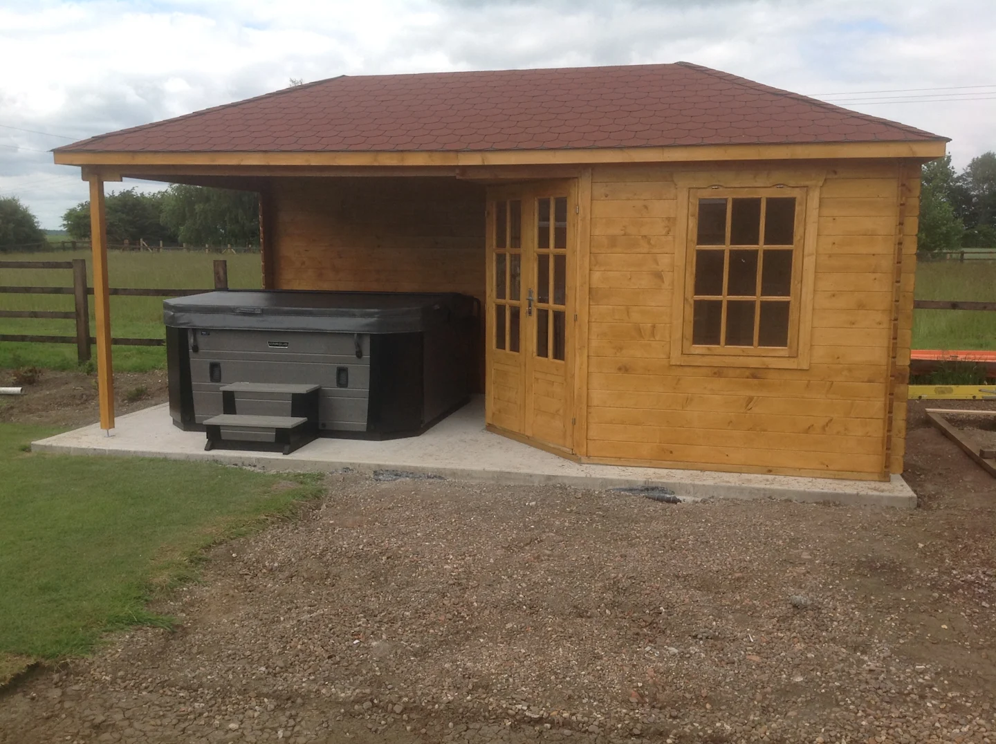 Markku Summerhouse - Red Hexagonal Shingles
