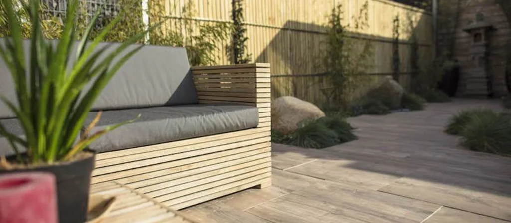 onderhoudsvrije tuin tegels tuinscherm