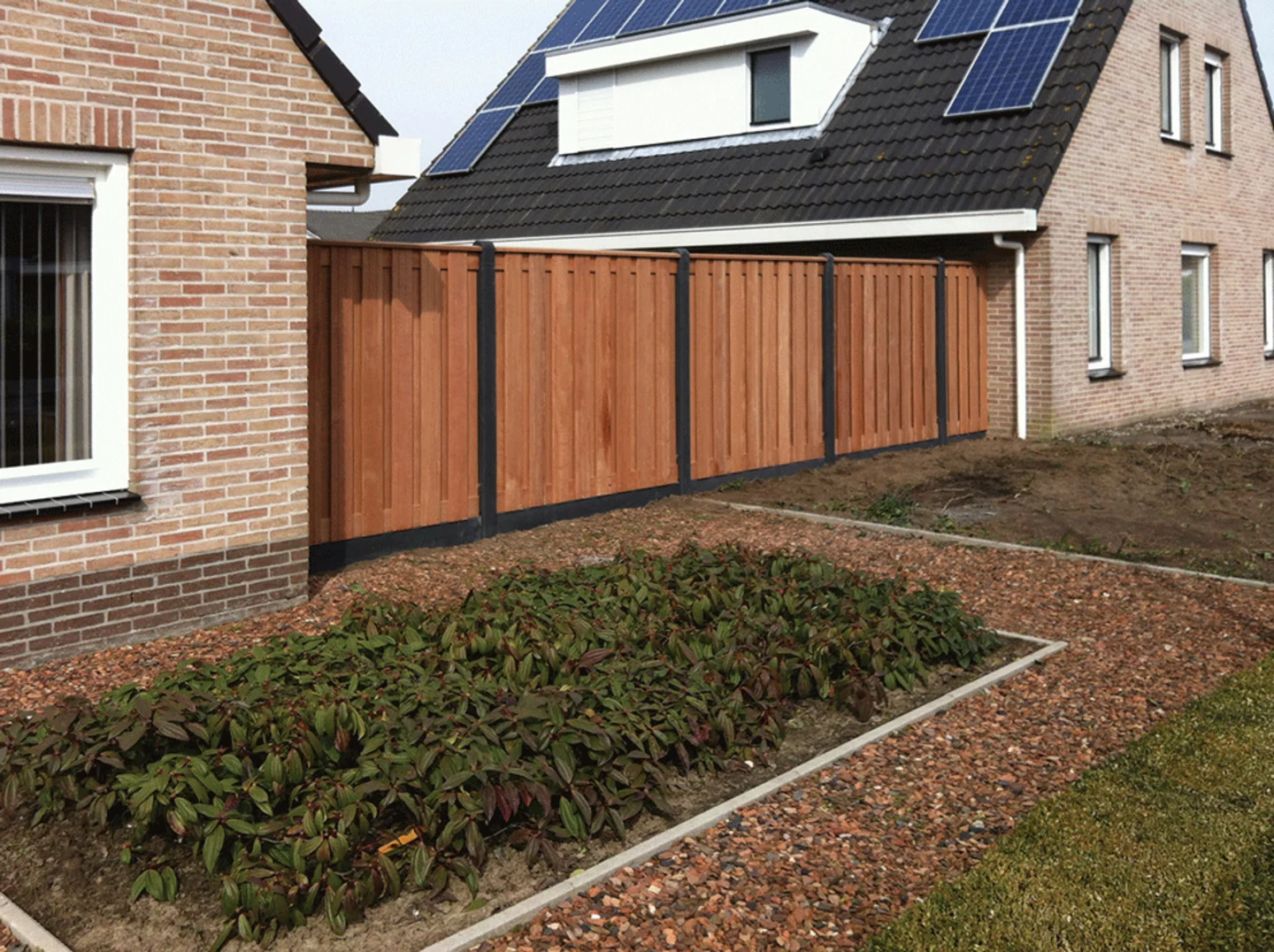 Hardhouten schutting tuinscherm