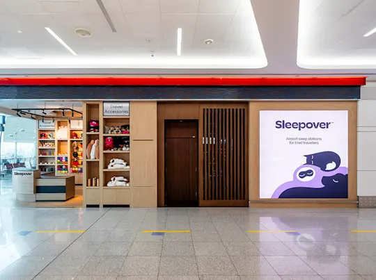 Sleepover DXB Terminal 3A sleeping pods