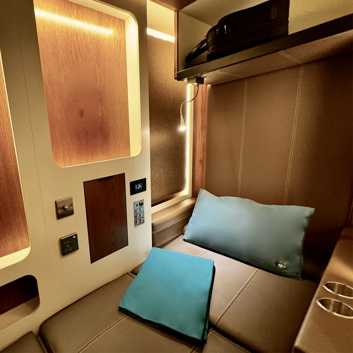 sleep 'n fly, Dubai airport, Flexisuite room