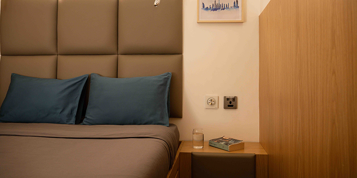Sleepover DXB double bed