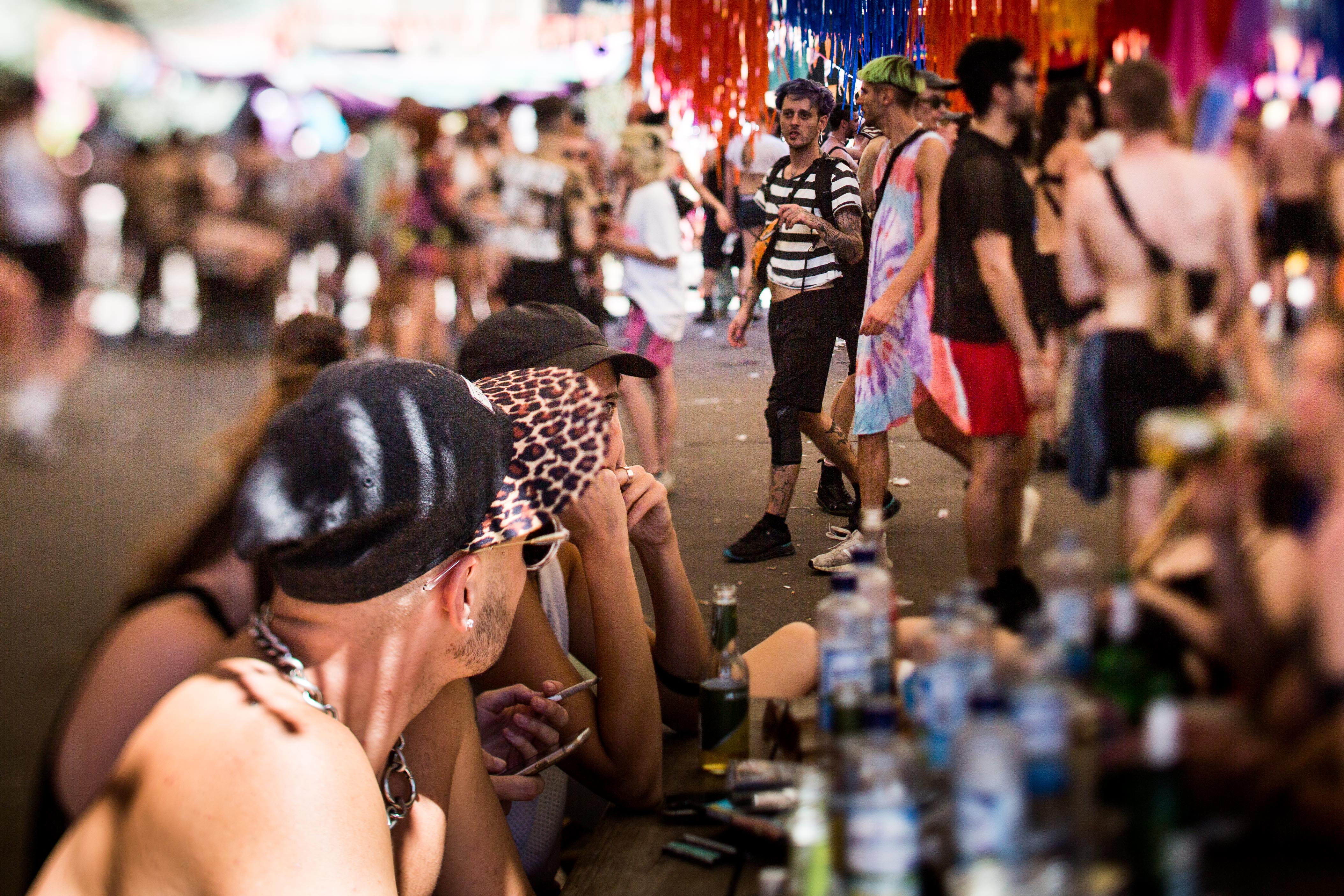 Leck My Button 01 archive