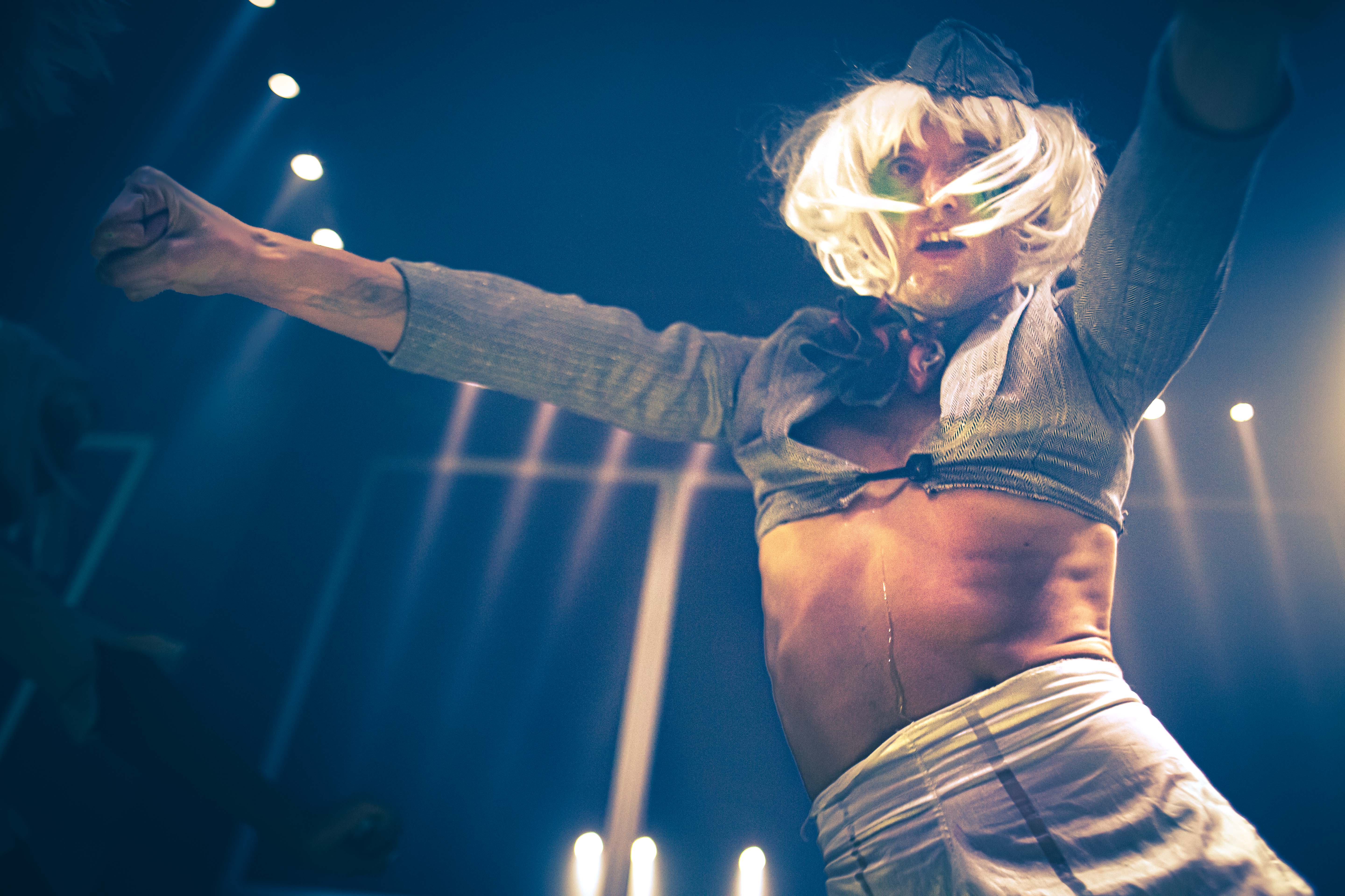 Leck My Button 01 archive