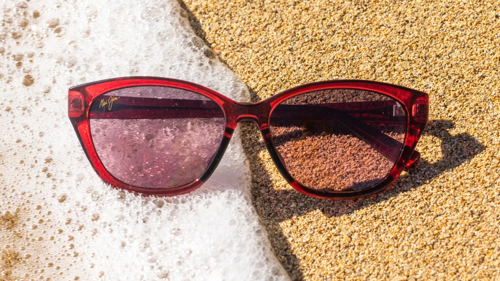 Lens-Page-Water-Proof-16 9