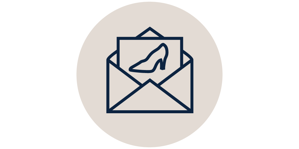 Dark blue envelope with card and shoe symbol for newsletter on beige background