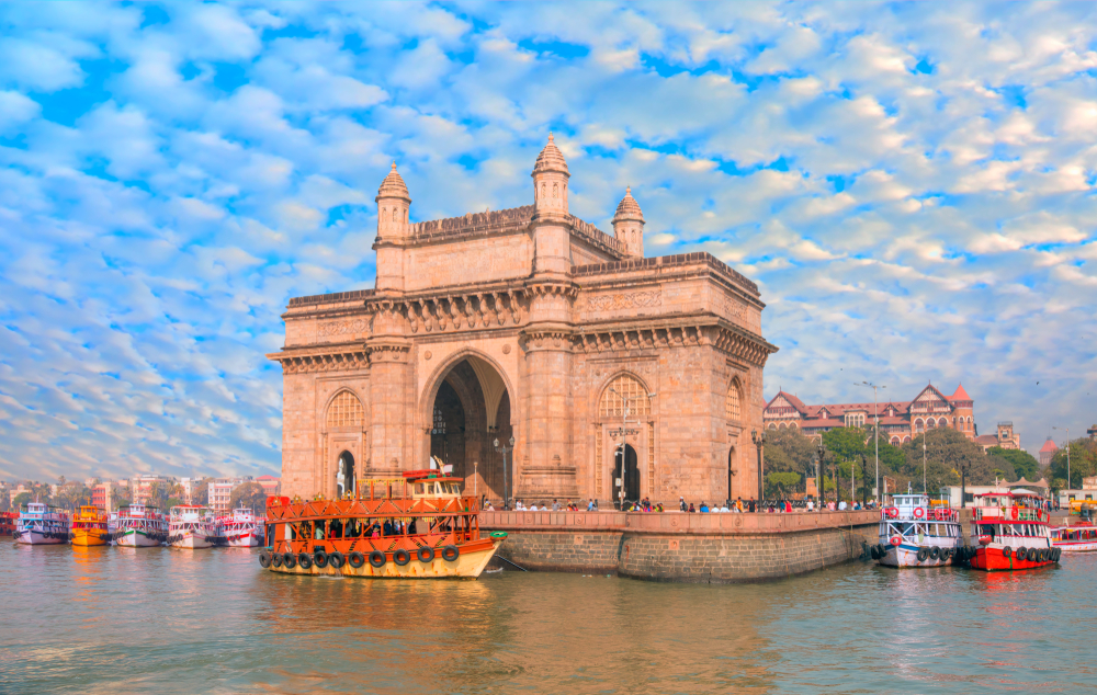 Mumbai - The Gateway of India and boats as seen from the Harbour - Mumbai, India Landscape