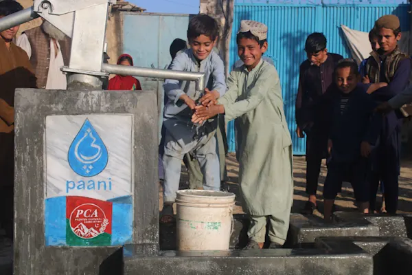 UMich Students Hosted an Afghan Refugee Dinner and Raised $6,000 for Clean Water - Image 10